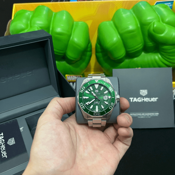 TAG HEUER AQUARACER "HULK" MENS WATCH *RARE* + HULK HANDS - Image 2
